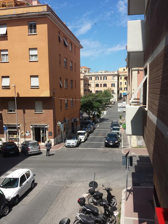 Dimora Del Viandante Appartamento Civitavecchia Luaran gambar